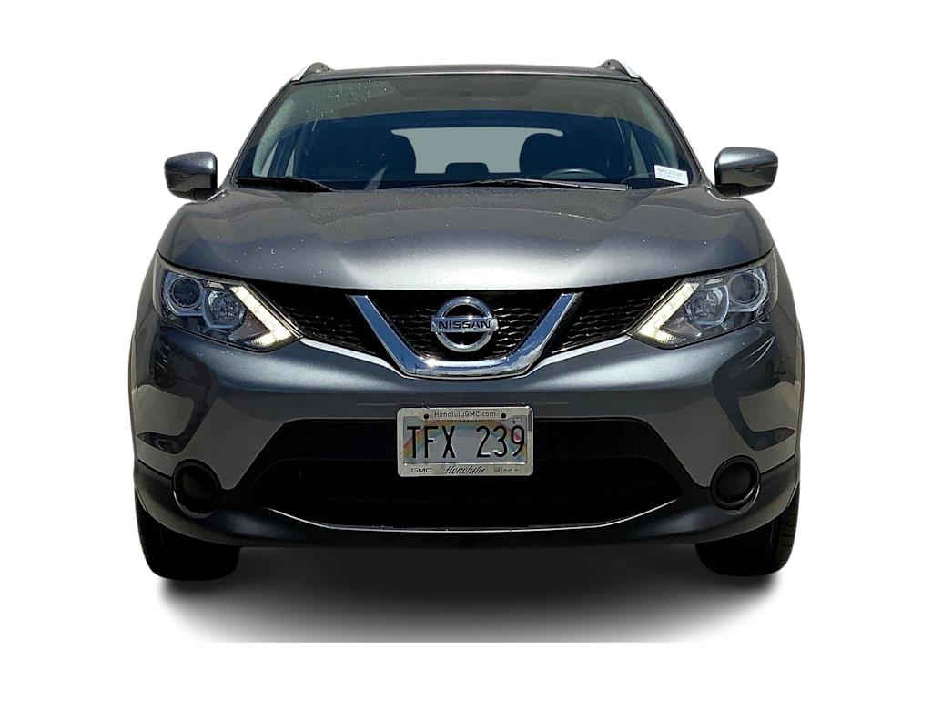Thumbnail: 2017 Nissan Rogue Sport - 6