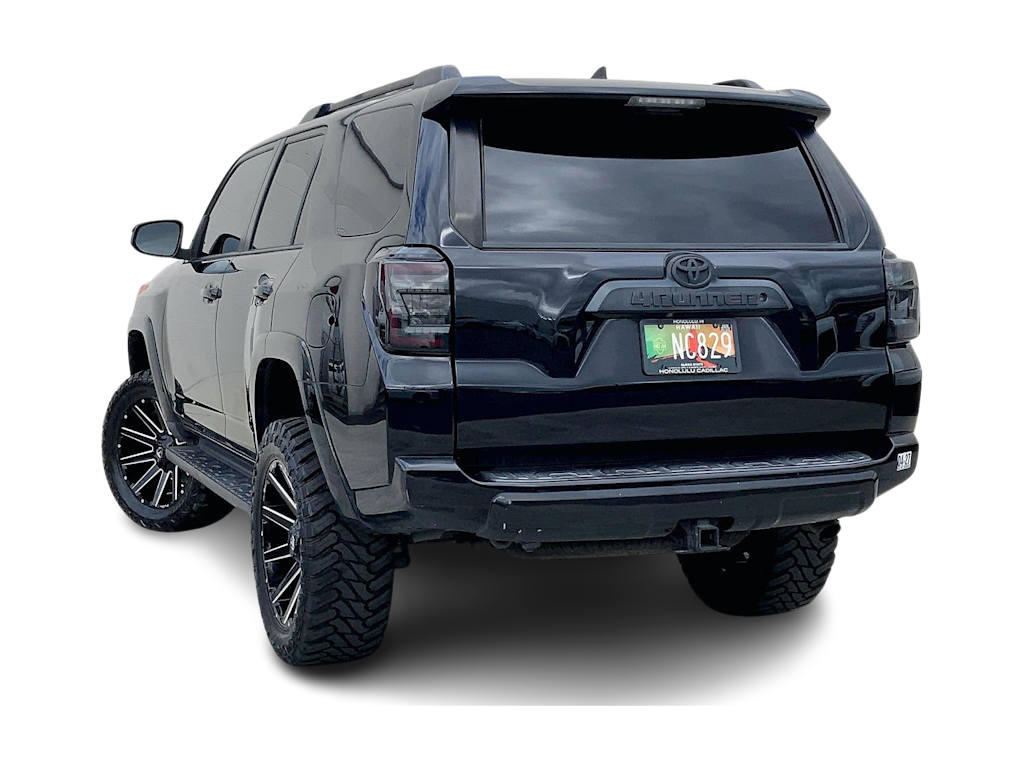 Thumbnail: 2020 Toyota 4Runner - 4