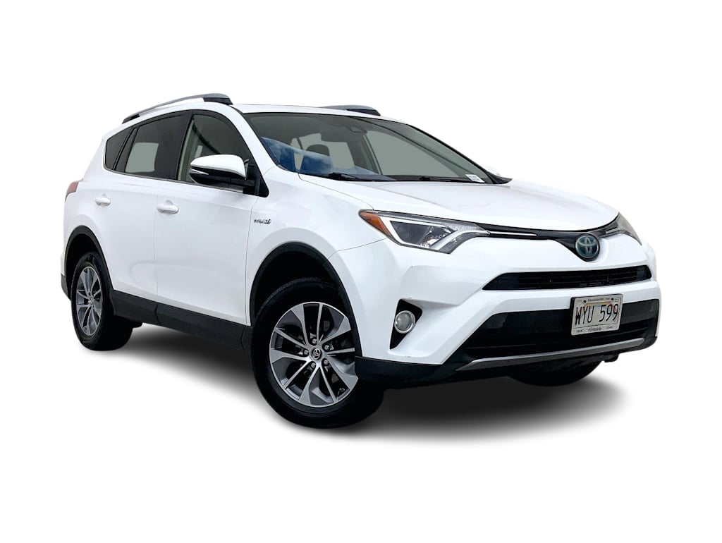 Thumbnail: 2017 Toyota RAV4 - 23