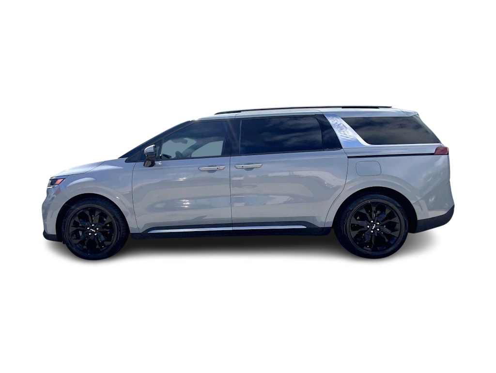Thumbnail: 2024 Kia Carnival - 3