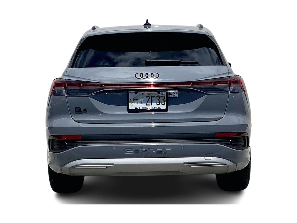 Thumbnail: 2023 Audi Q4 e-tron - 5
