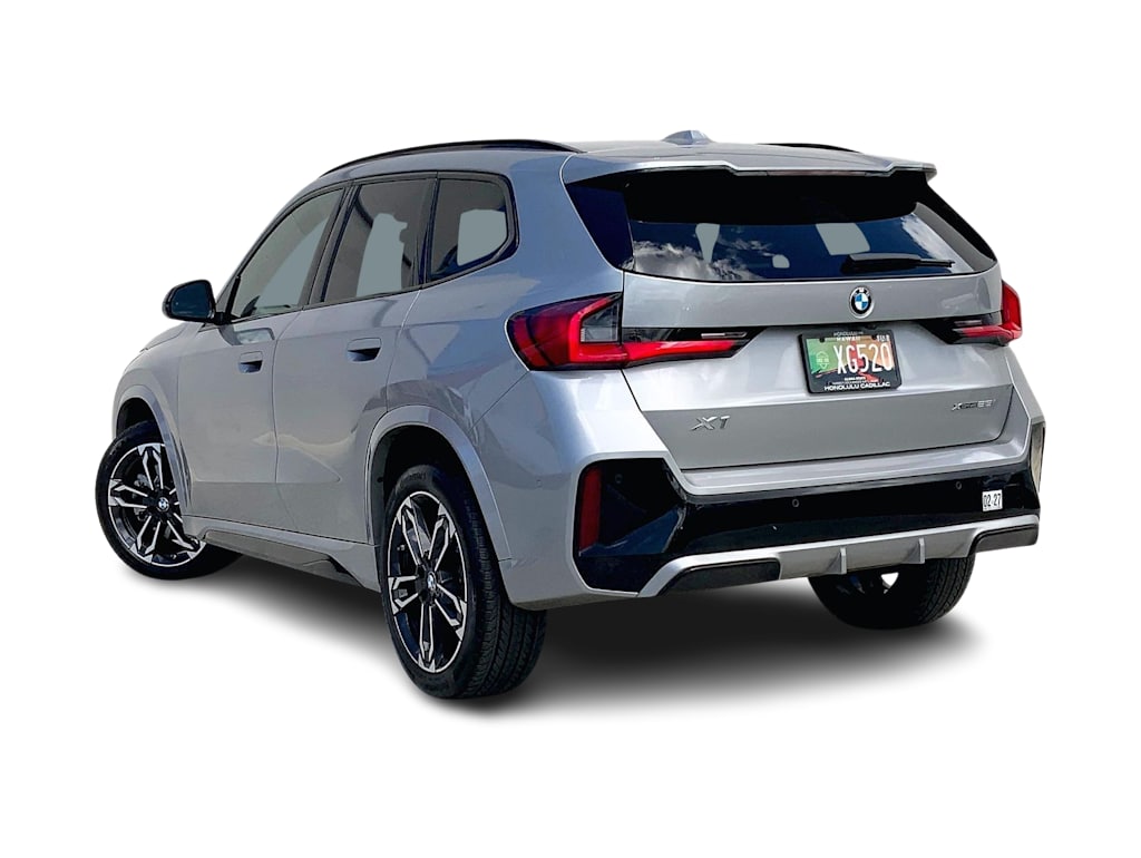 Thumbnail: 2023 BMW X1 - 4