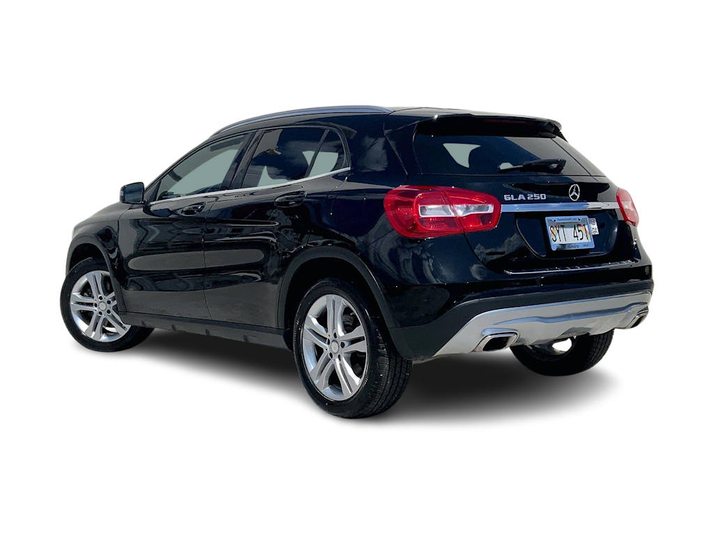 Thumbnail: 2017 Mercedes-Benz GLA - 4
