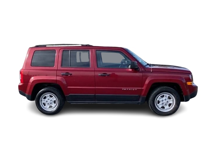 Thumbnail: 2015 Jeep Patriot - 15
