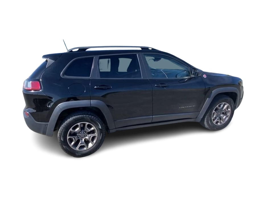 Thumbnail: 2020 Jeep Cherokee - 25