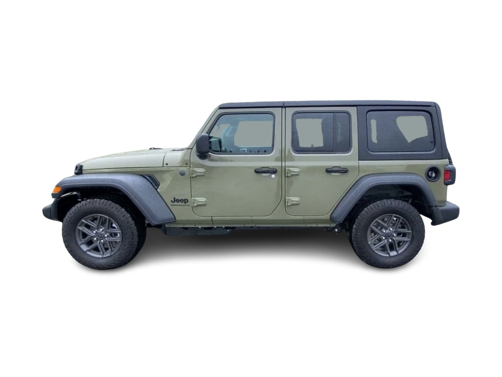 Thumbnail: 2026 Jeep Wrangler - 3
