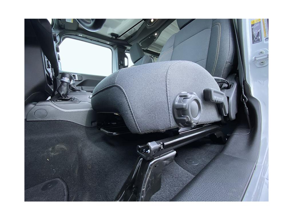 Thumbnail: 2025 Jeep Wrangler - 28