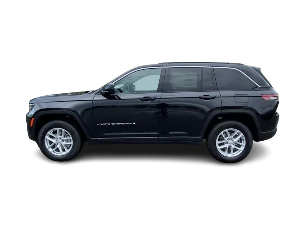 Thumbnail: 2026 Jeep Grand Cherokee - 3