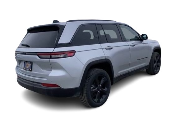 Thumbnail: 2026 Jeep Grand Cherokee - 22