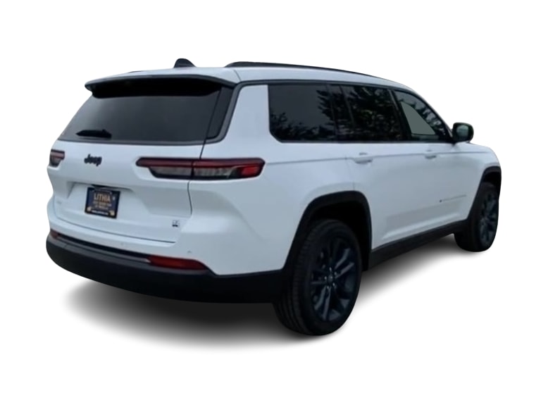 Thumbnail: 2026 Jeep Grand Cherokee L - 17