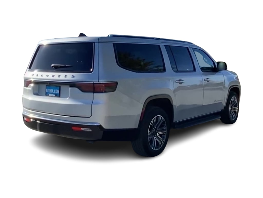 Thumbnail: 2025 Jeep Wagoneer - 18