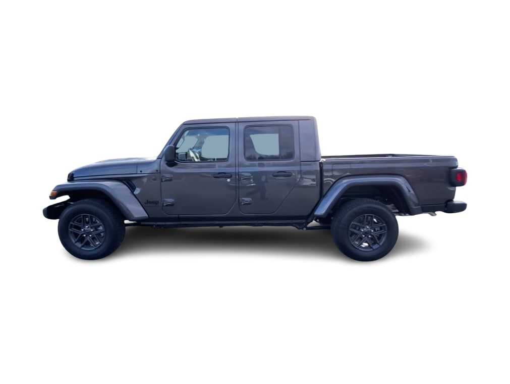 Thumbnail: 2025 Jeep Gladiator - 19