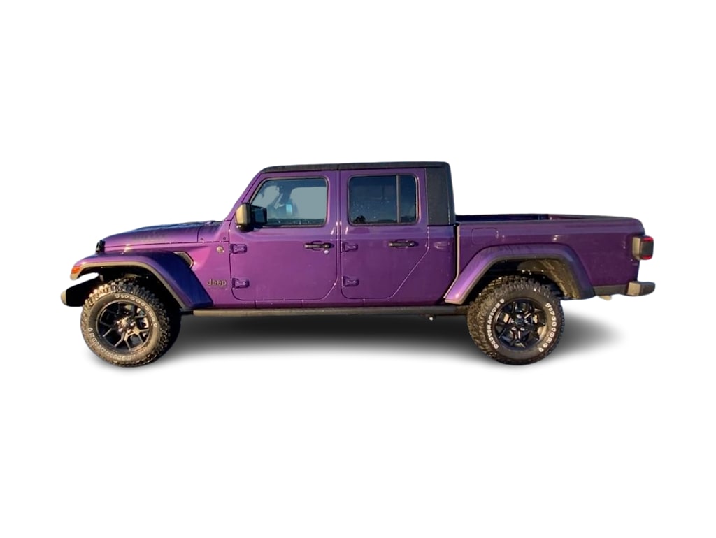Thumbnail: 2026 Jeep Gladiator - 21