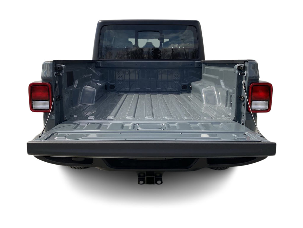 Thumbnail: 2026 Jeep Gladiator - 15