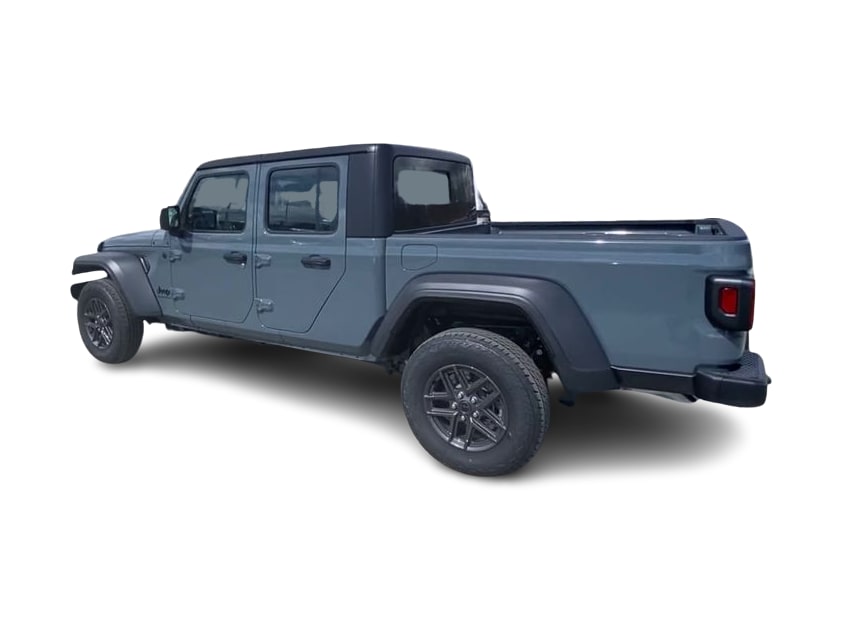 Thumbnail: 2026 Jeep Gladiator - 4