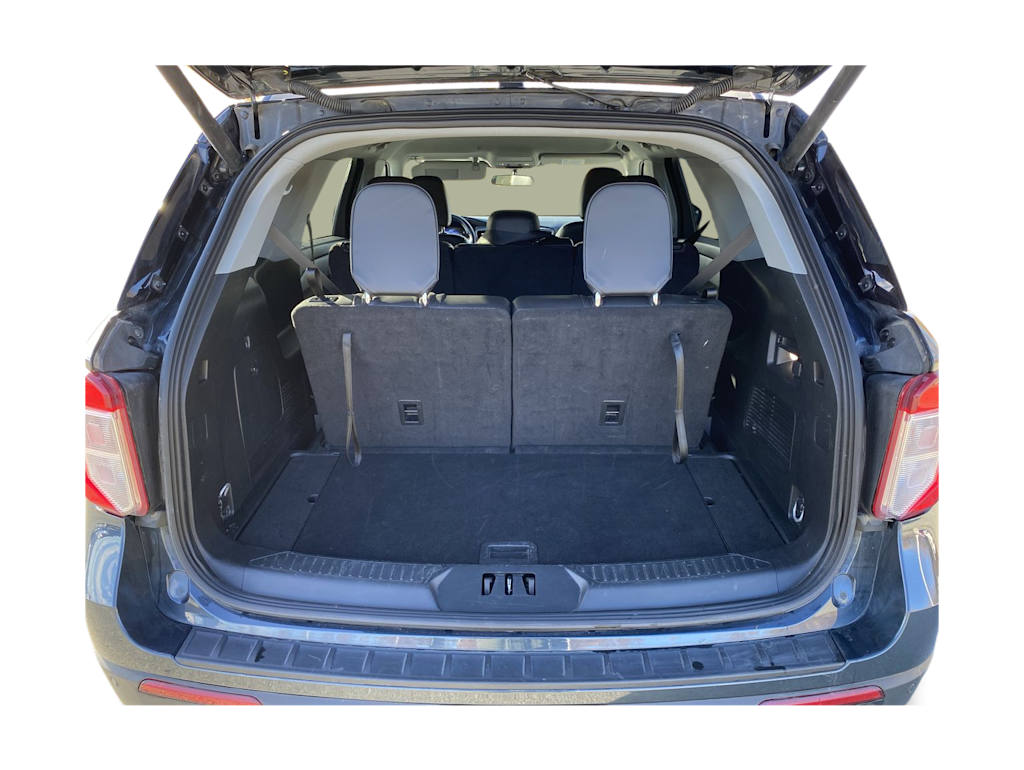 Thumbnail: 2023 Ford Explorer - 13