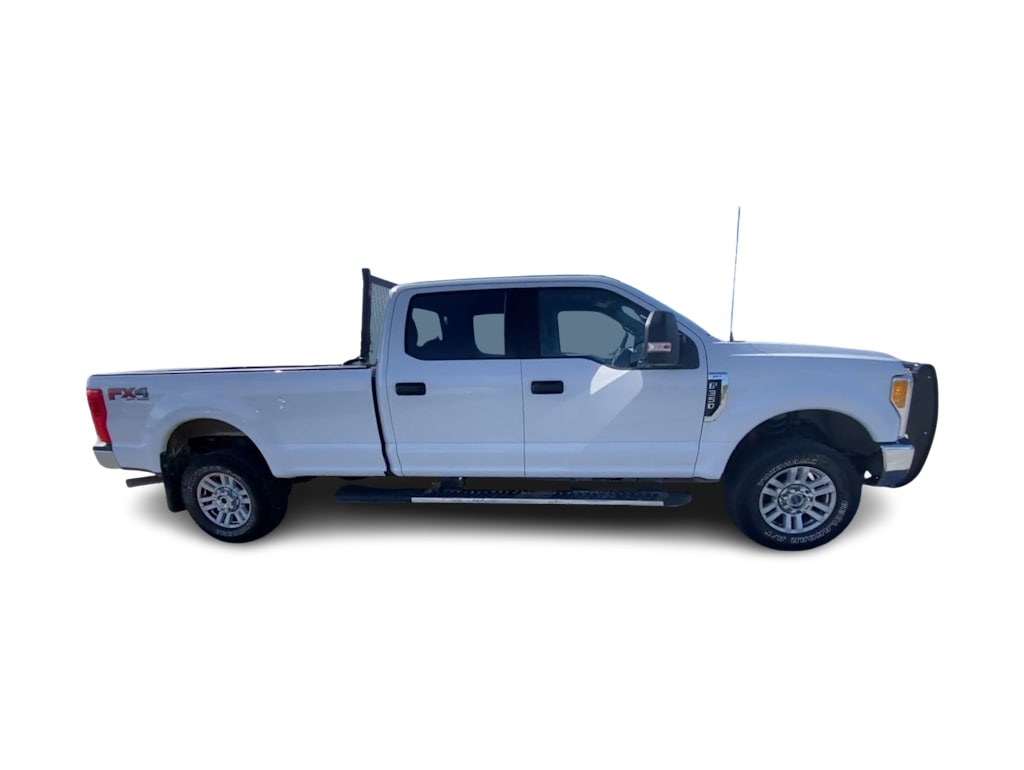 Thumbnail: 2017 Ford F-350 - 18