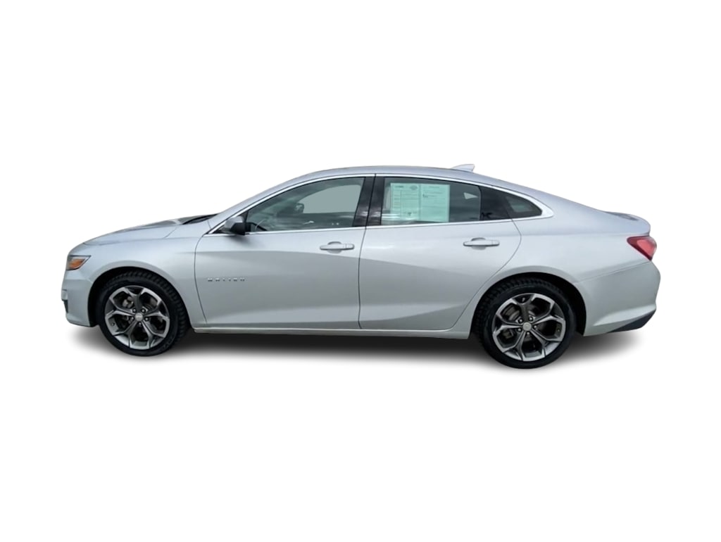 Thumbnail: 2020 Chevrolet Malibu - 3