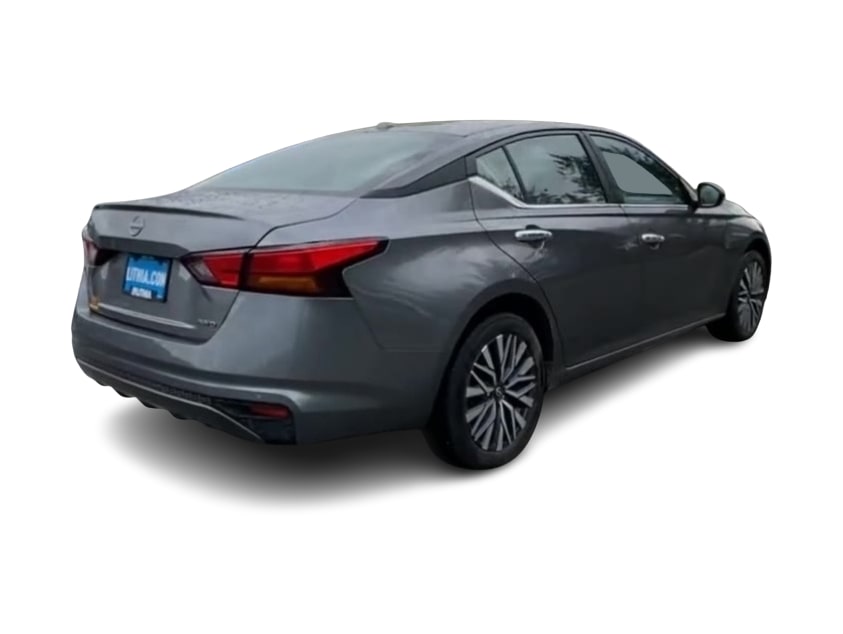 Thumbnail: 2025 Nissan Altima - 20