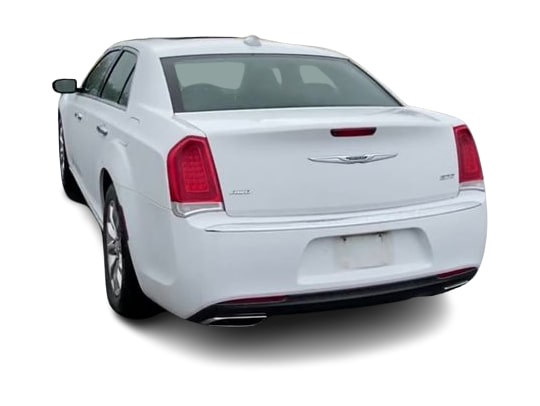 2020 Chrysler 300 Limited Edition 4