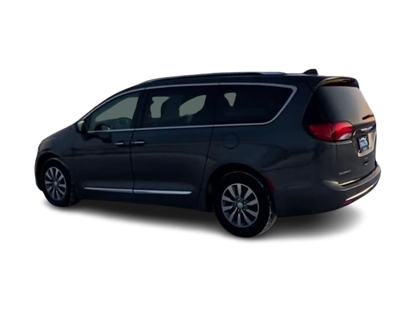 Thumbnail: 2020 Chrysler Pacifica - 3