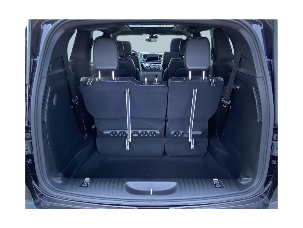 Thumbnail: 2026 Chrysler Pacifica - 13