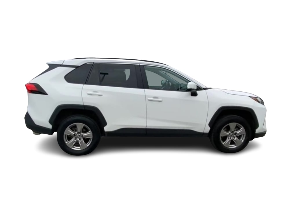 Thumbnail: 2023 Toyota RAV4 - 21