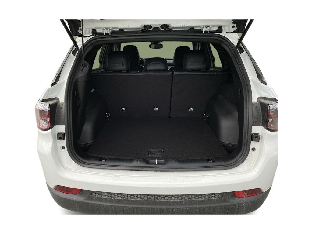 Thumbnail: 2026 Jeep Compass - 15