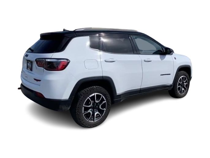 Thumbnail: 2024 Jeep Compass - 17