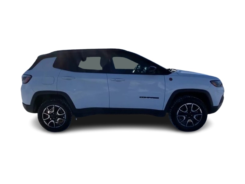 Thumbnail: 2024 Jeep Compass - 17