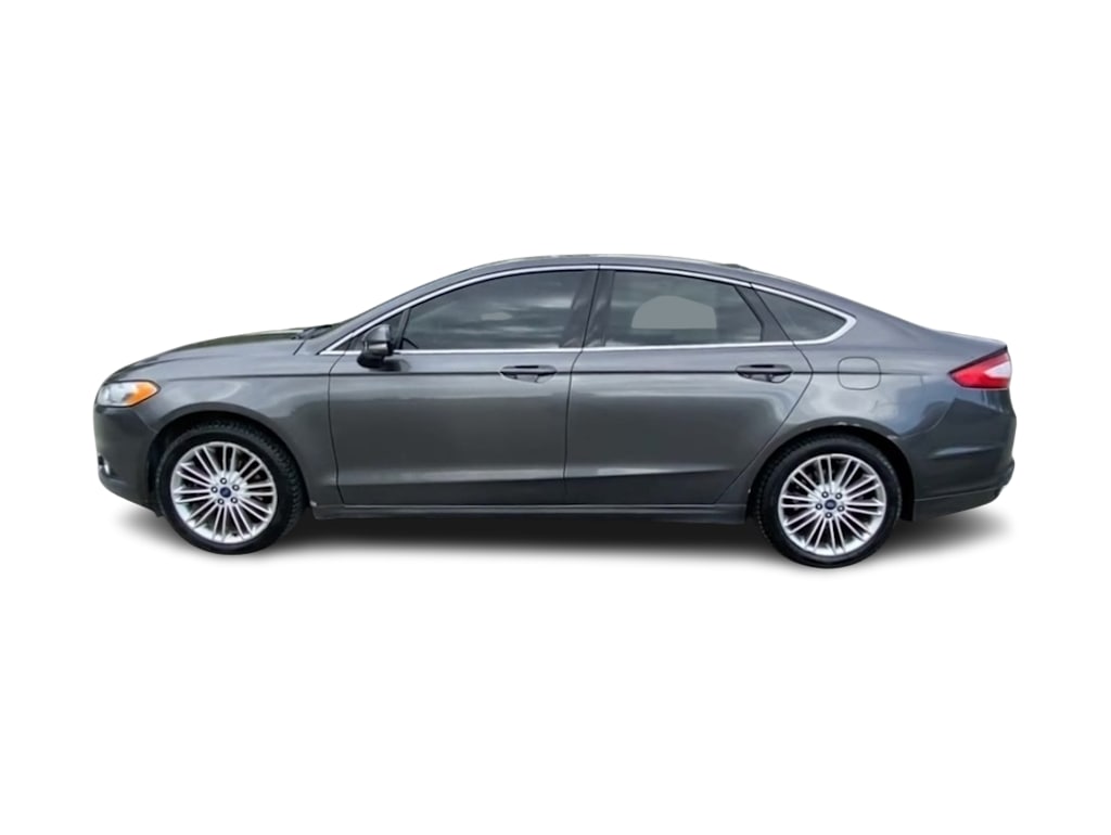 Thumbnail: 2016 Ford Fusion - 3