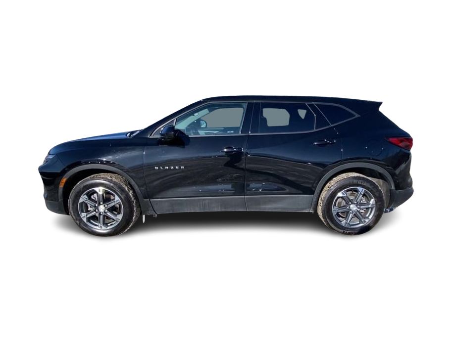 Thumbnail: 2025 Chevrolet Blazer - 3