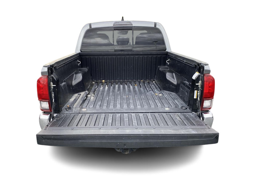 Thumbnail: 2023 Toyota Tacoma - 15