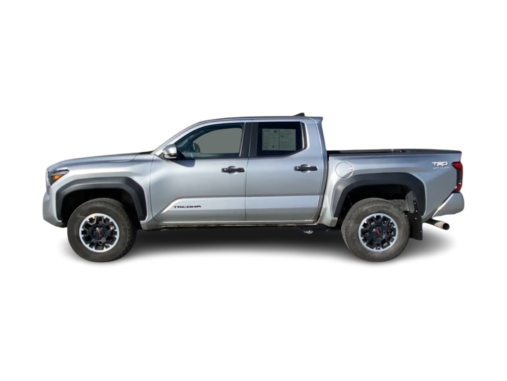 Thumbnail: 2024 Toyota Tacoma - 3