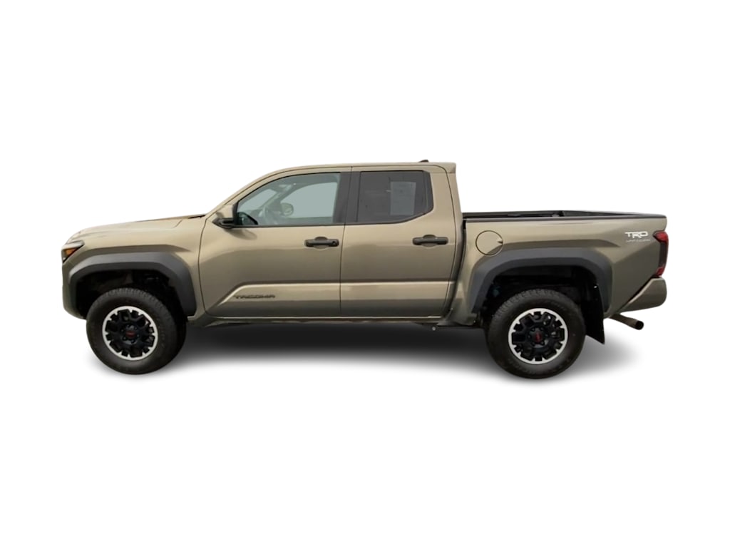 Thumbnail: 2024 Toyota Tacoma - 3