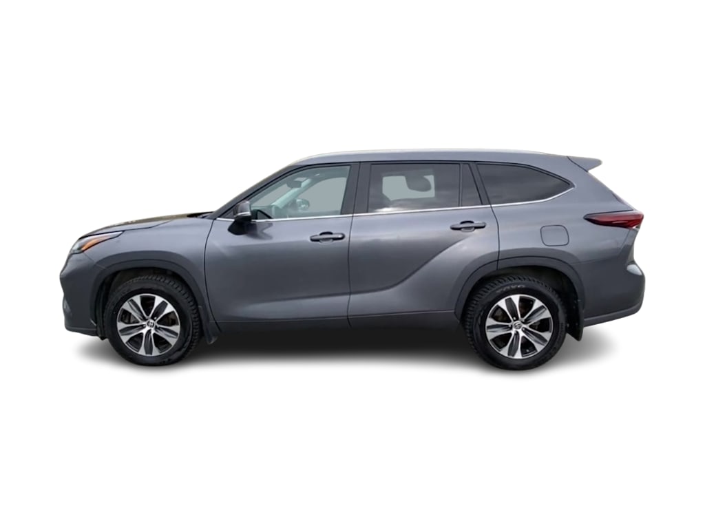 Thumbnail: 2024 Toyota Highlander - 3