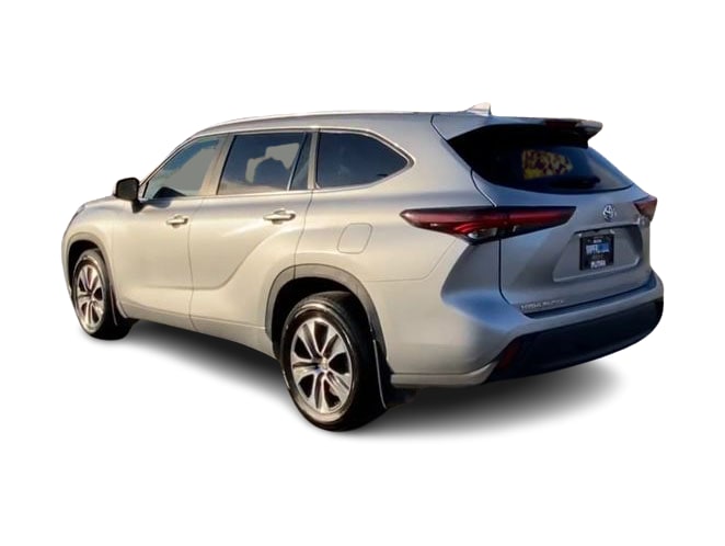 Thumbnail: 2024 Toyota Highlander - 4