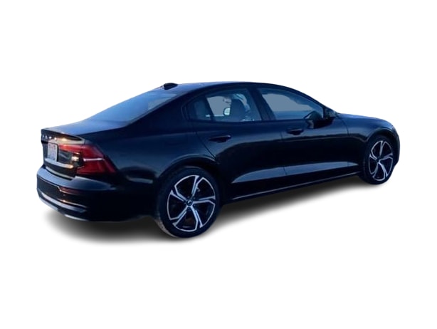 2024 Volvo S60 B5 Core 17