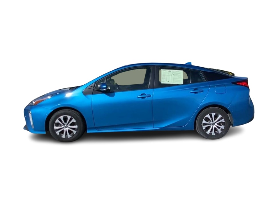 Thumbnail: 2022 Toyota Prius - 3