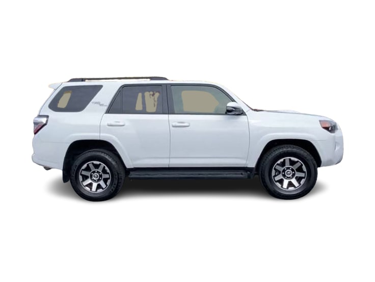 Thumbnail: 2024 Toyota 4Runner - 19