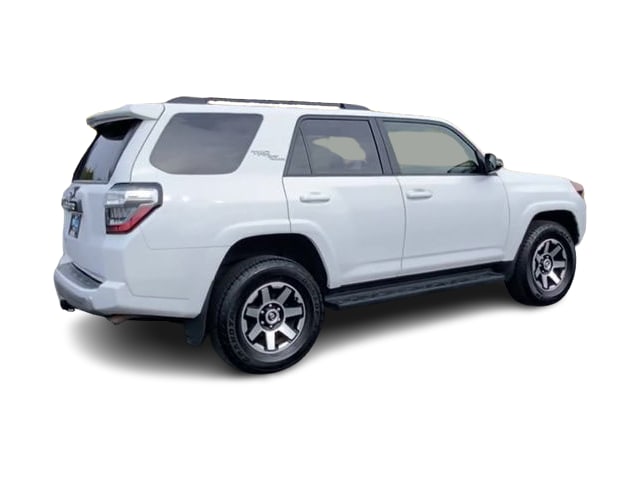 Thumbnail: 2024 Toyota 4Runner - 18
