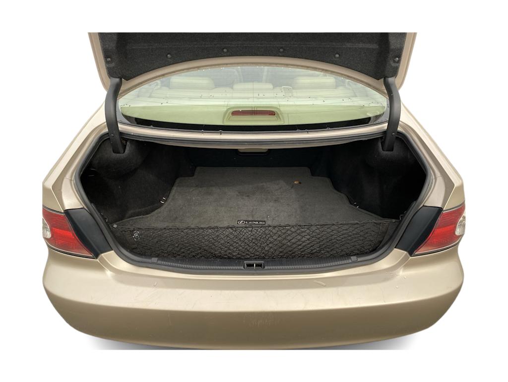 Thumbnail: 2004 Lexus ES - 11