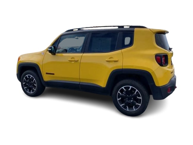 Thumbnail: 2023 Jeep Renegade - 17