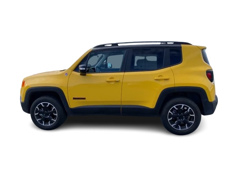 Thumbnail: 2023 Jeep Renegade - 3