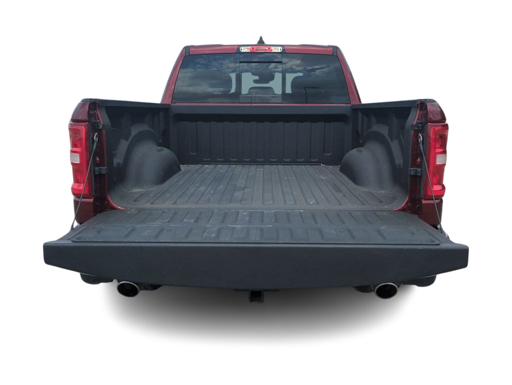 Thumbnail: 2025 RAM 1500 - 17