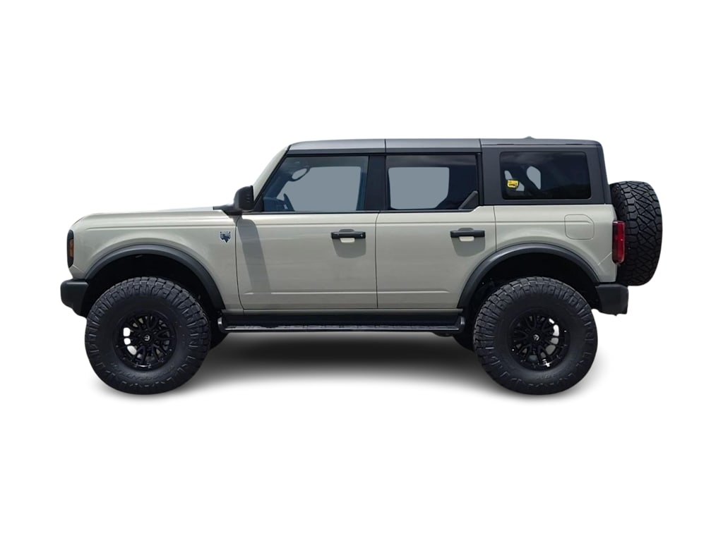 Thumbnail: 2026 Ford Bronco - 3