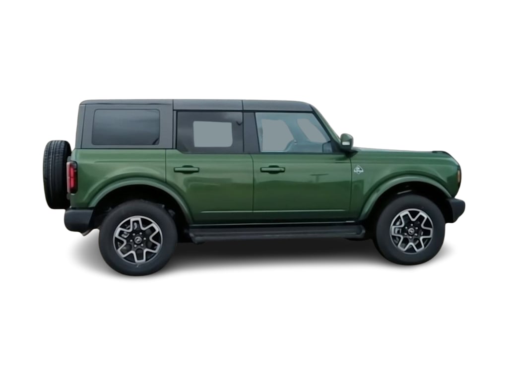 2025 Ford Bronco Outer Banks 24