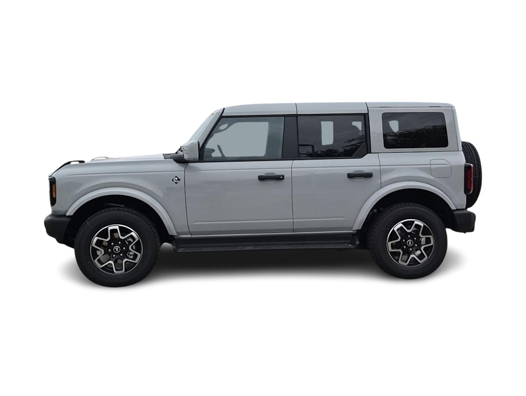 Thumbnail: 2026 Ford Bronco - 3