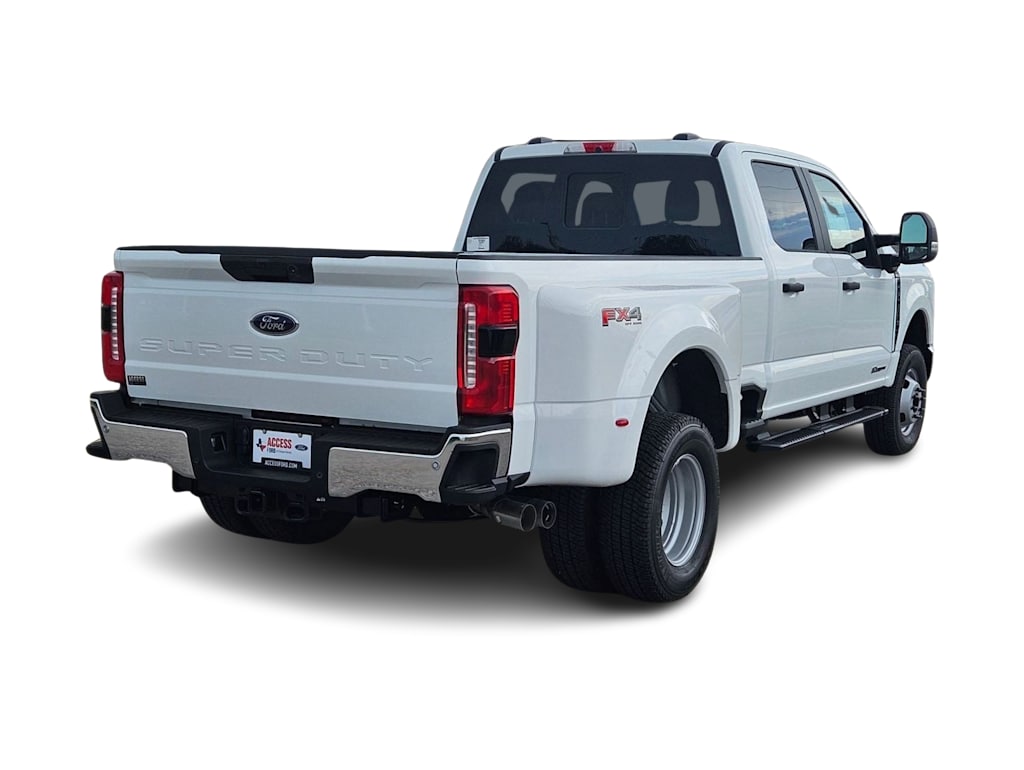 Thumbnail: 2025 Ford F-350 - 21