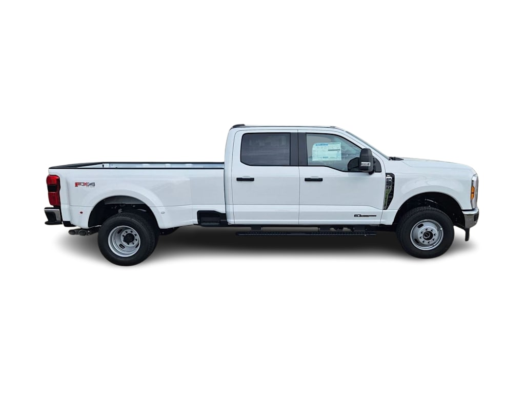 Thumbnail: 2025 Ford F-350 - 22